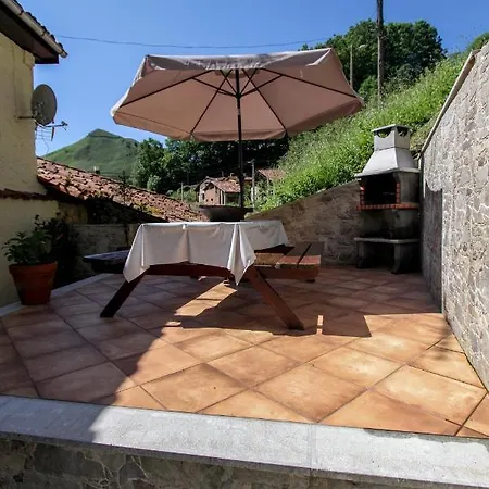 Gospodarstwo wiejskie Balcones De Nieda 2 *