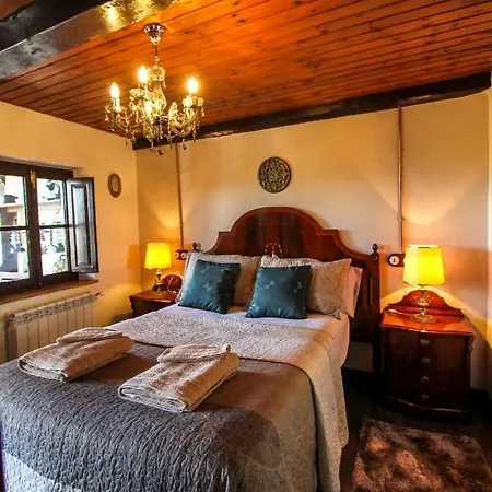 Balcones De Nieda 2 Onís